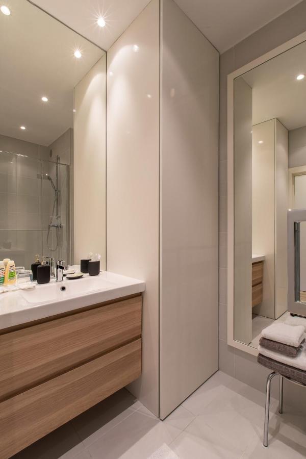 Grand H -F2, Face Vieux- Nice, Terrasse, Ascenseur, Climatisation, Terrace - Nice City Center ภายนอก รูปภาพ